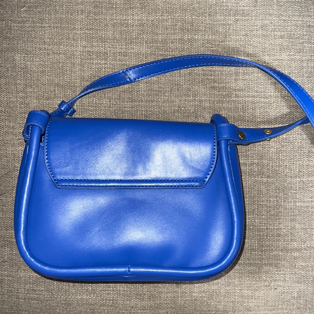 Purse - Picture 3 of 3